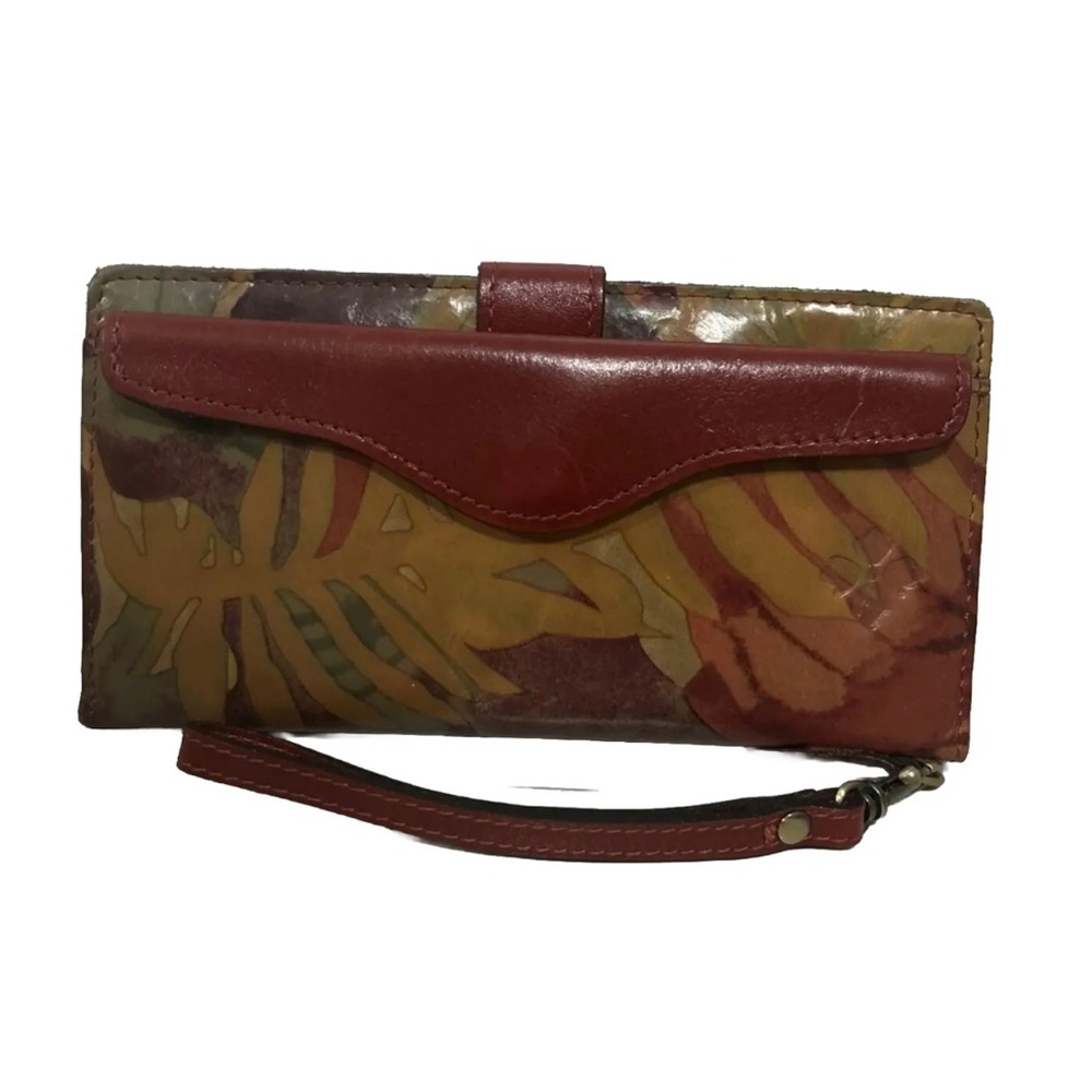 Patricia Nash Vercelli Leather Palm Leaves Multi Color Wallet Wristlet